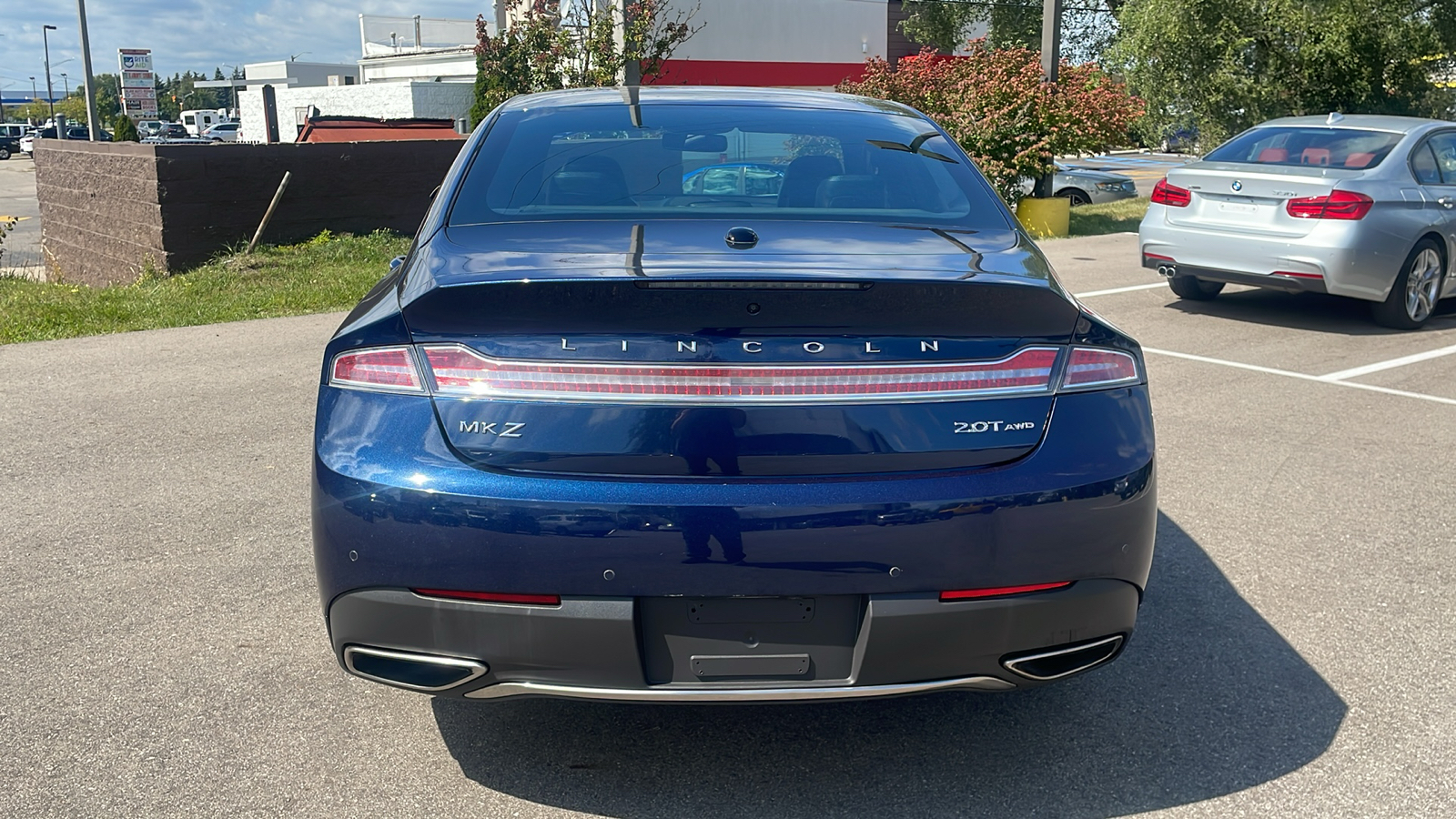 2017 Lincoln MKZ Reserve 30