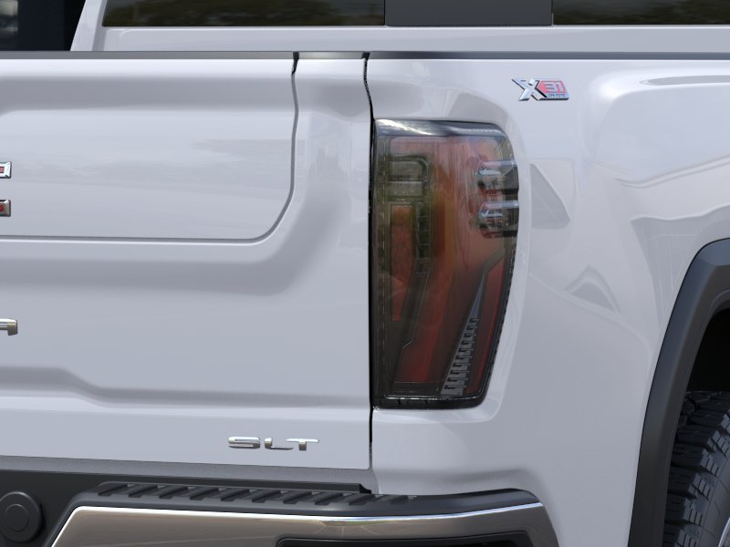 2024 GMC Sierra 2500HD SLT 11