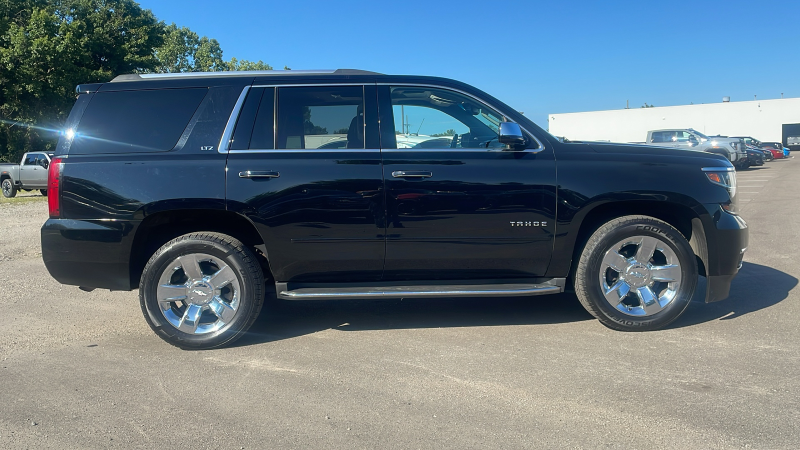 2016 Chevrolet Tahoe LTZ 3