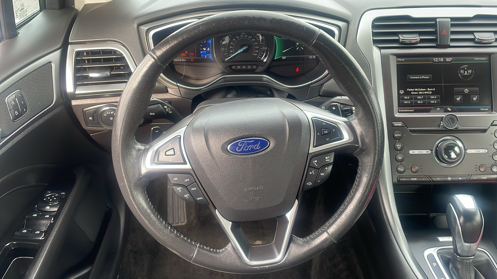 2016 Ford Fusion Titanium 14