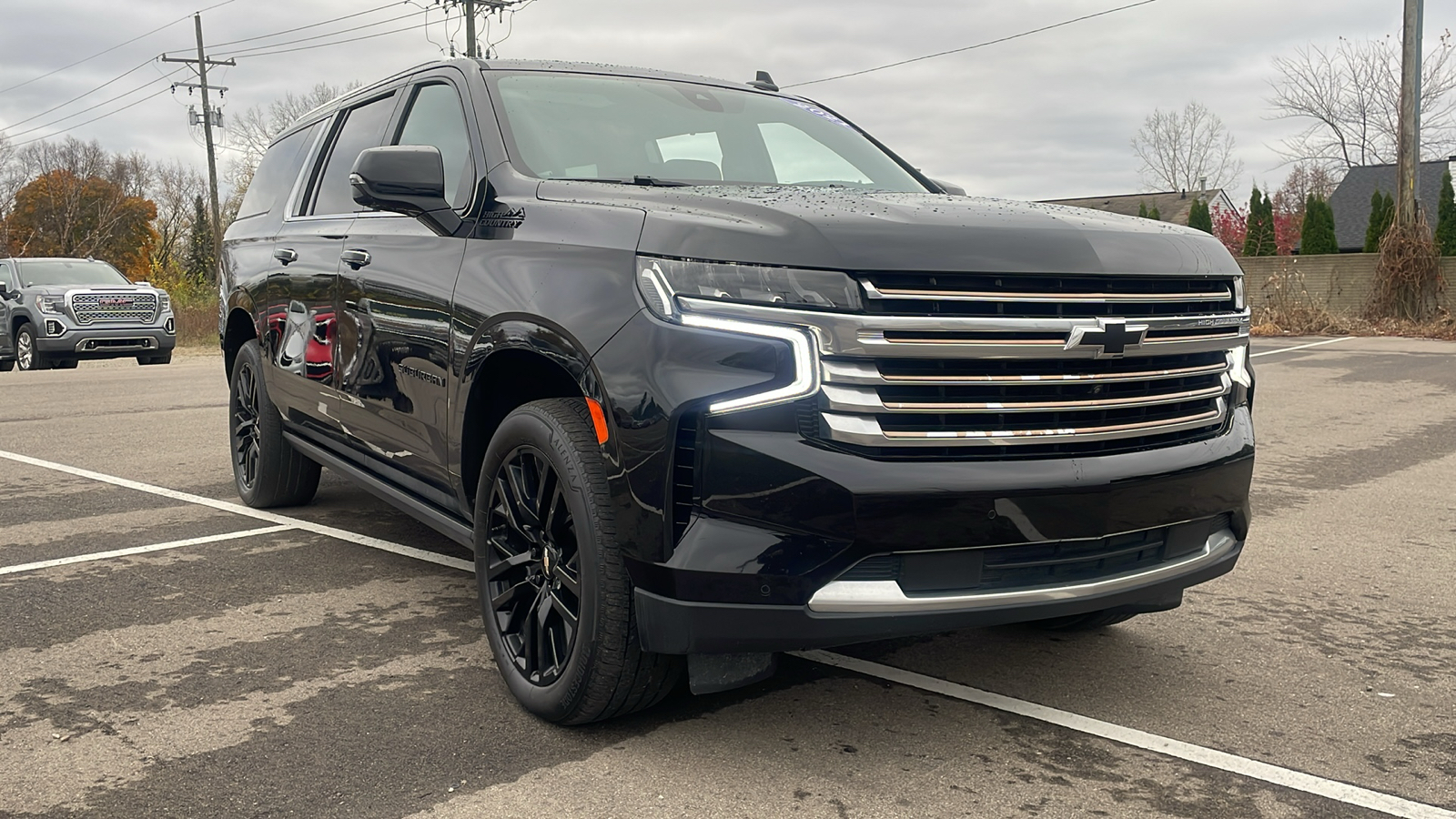 2021 Chevrolet Suburban High Country 2