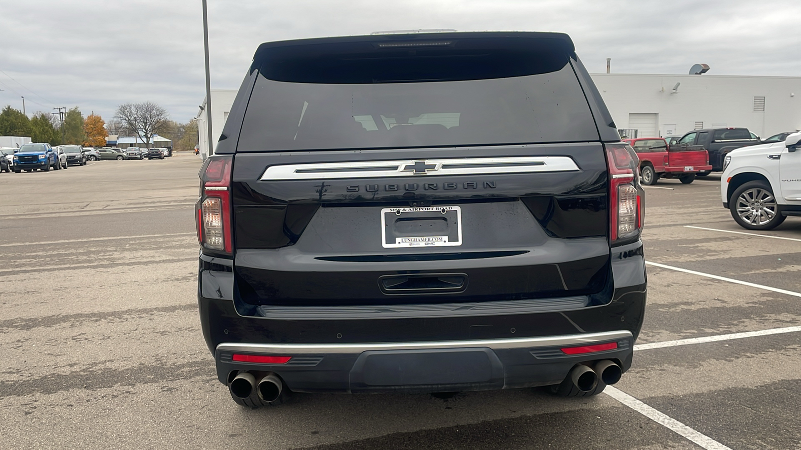 2021 Chevrolet Suburban High Country 33