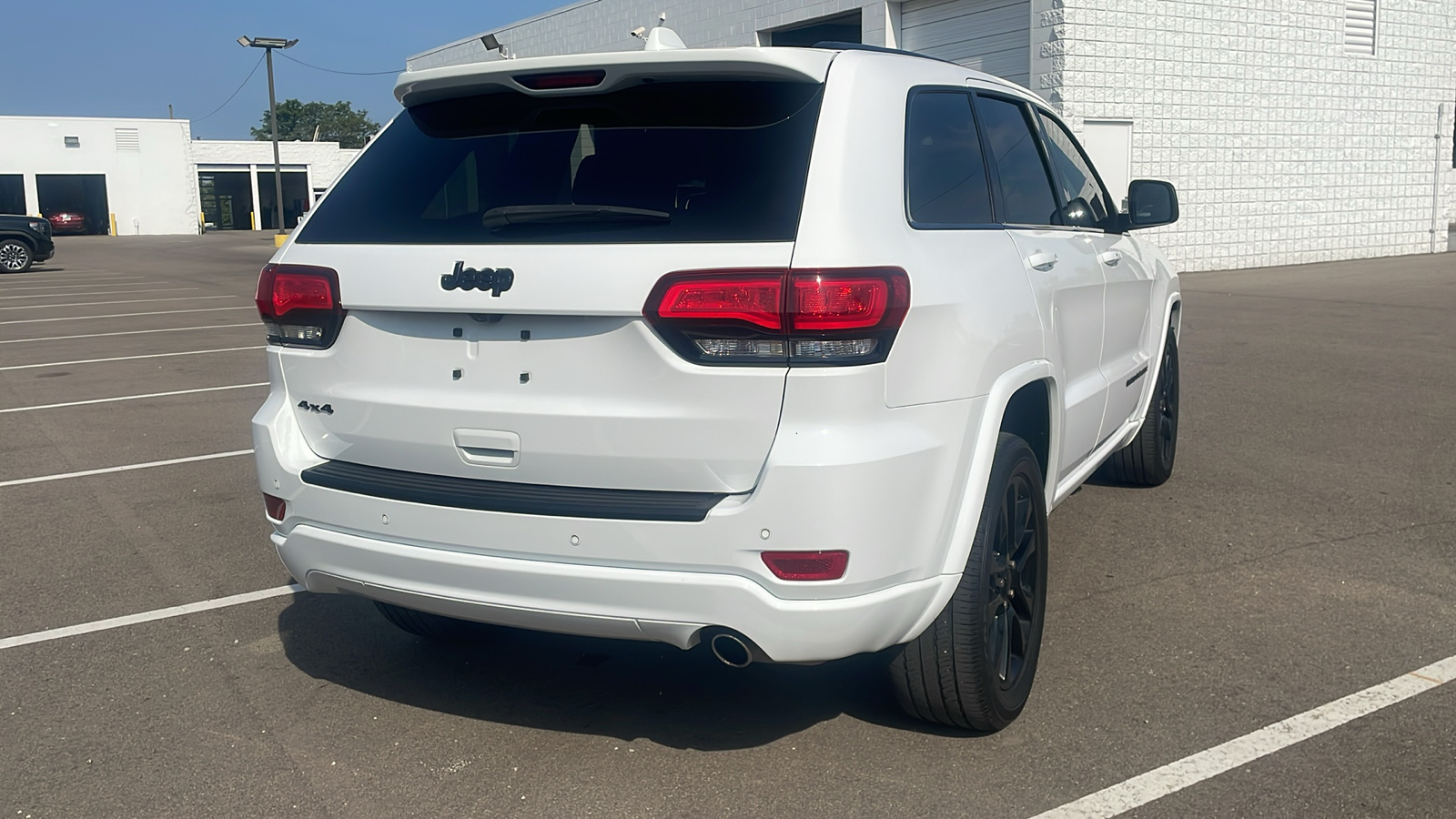 2021 Jeep Grand Cherokee Laredo X 4