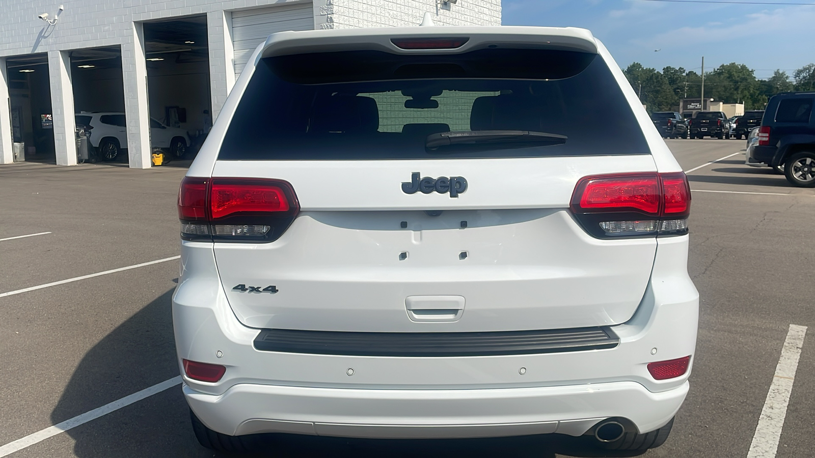 2021 Jeep Grand Cherokee Laredo X 32