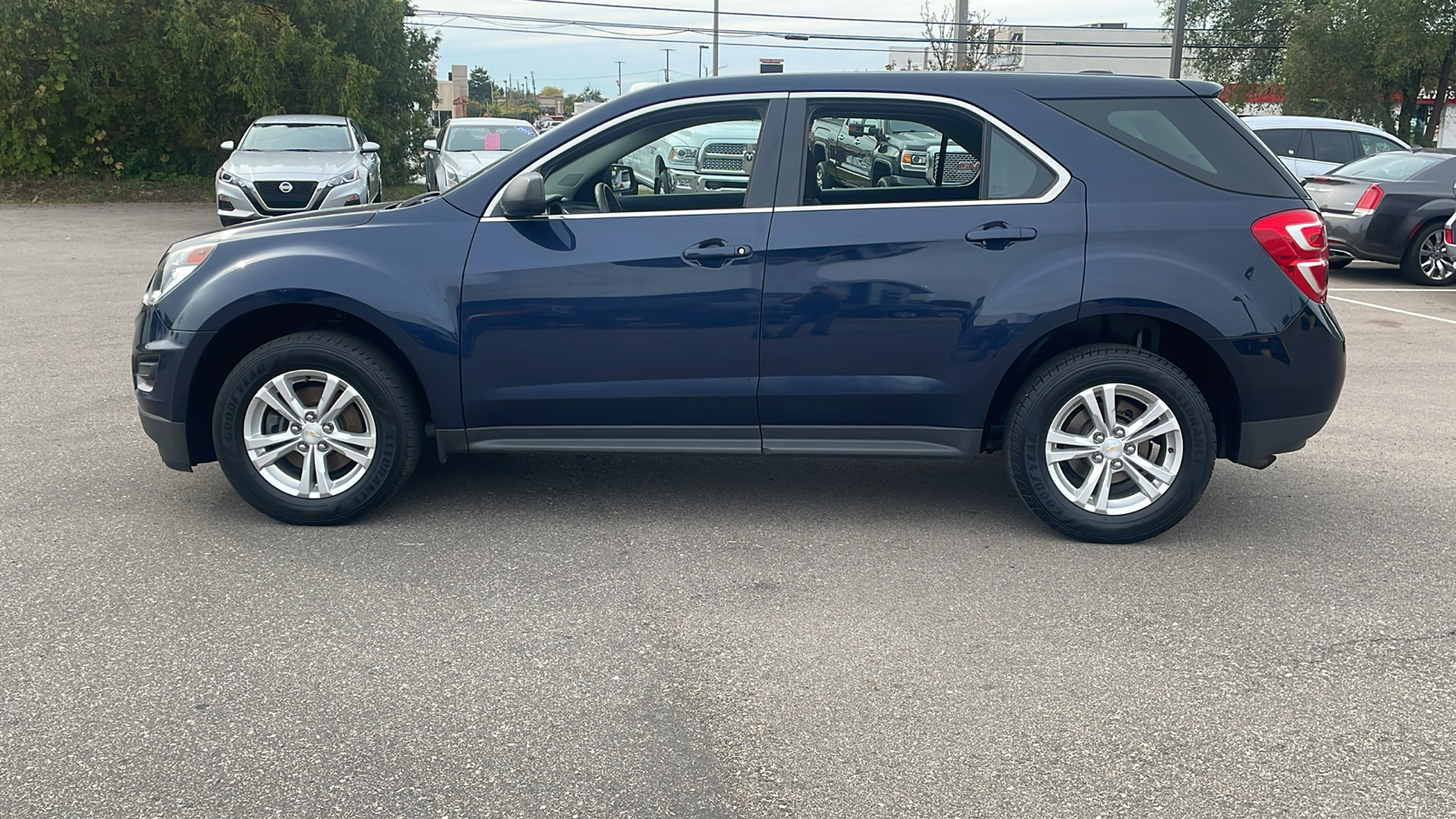 2017 Chevrolet Equinox LS 6