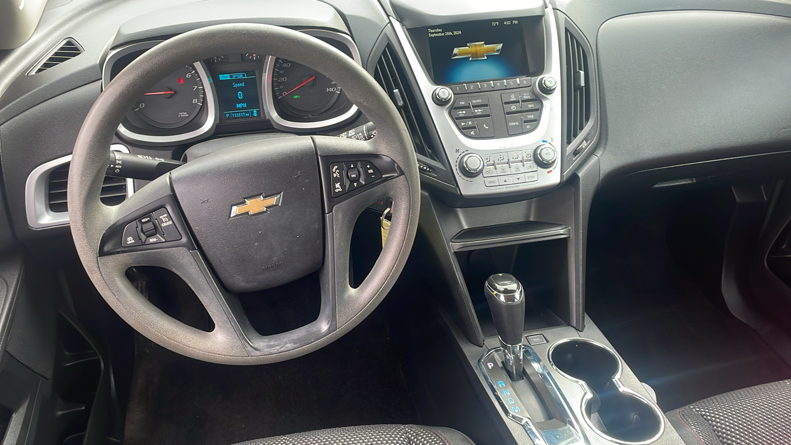 2017 Chevrolet Equinox LS 13