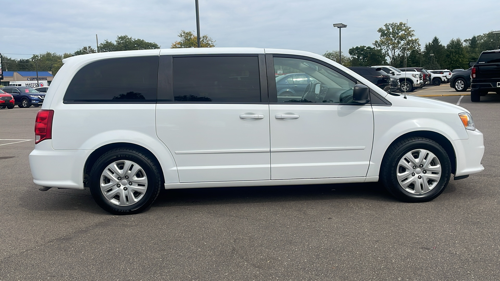 2016 Dodge Grand Caravan SE 3