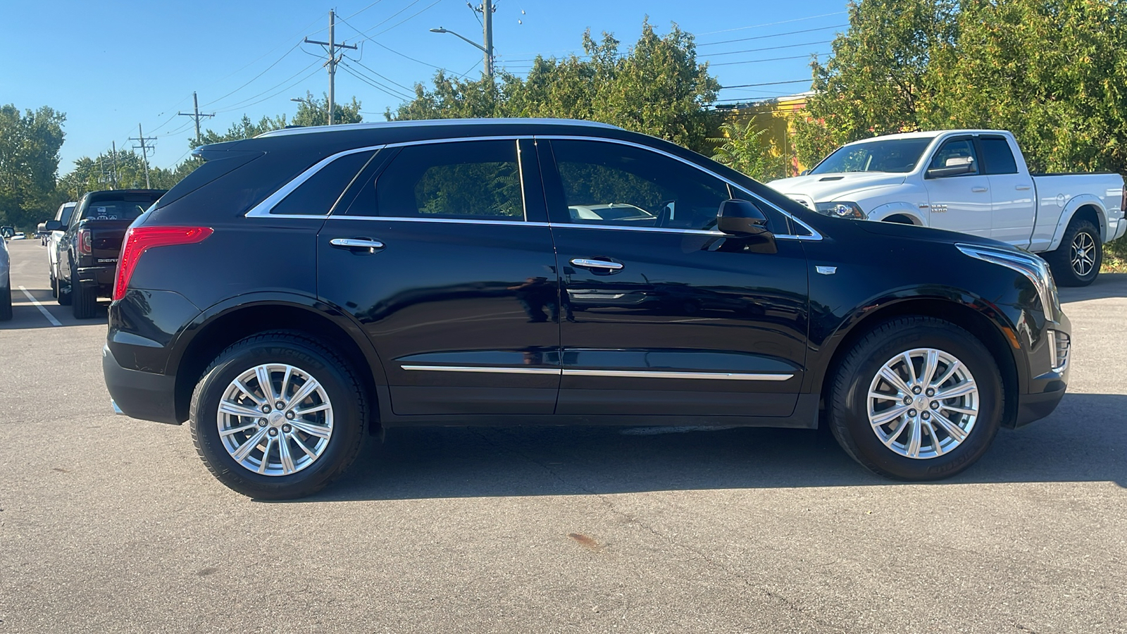 2017 Cadillac XT5 Base 3