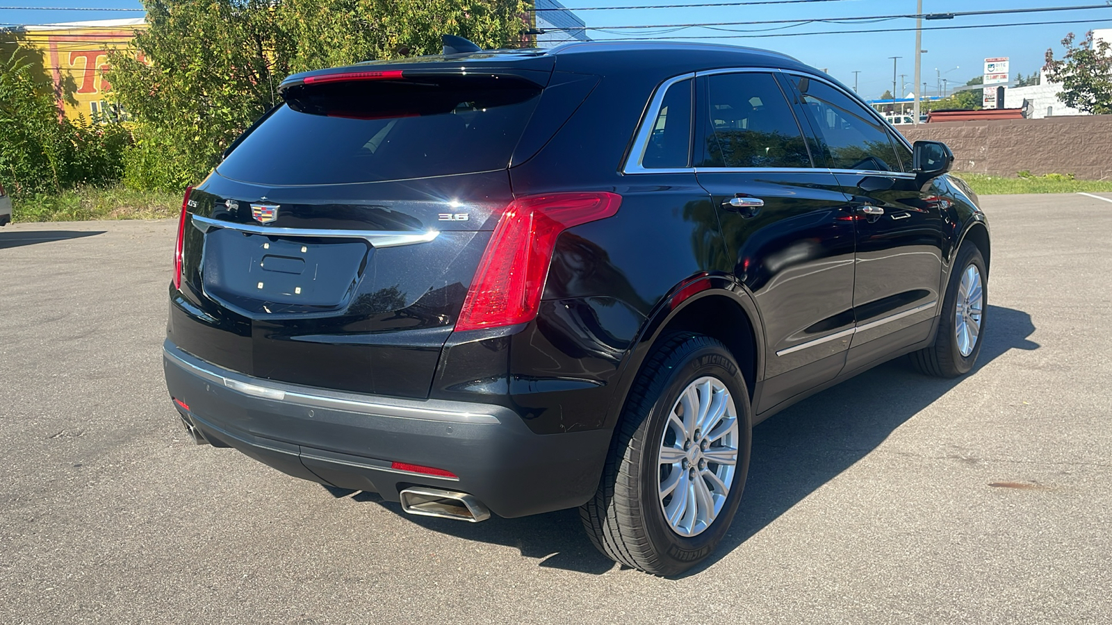 2017 Cadillac XT5 Base 4