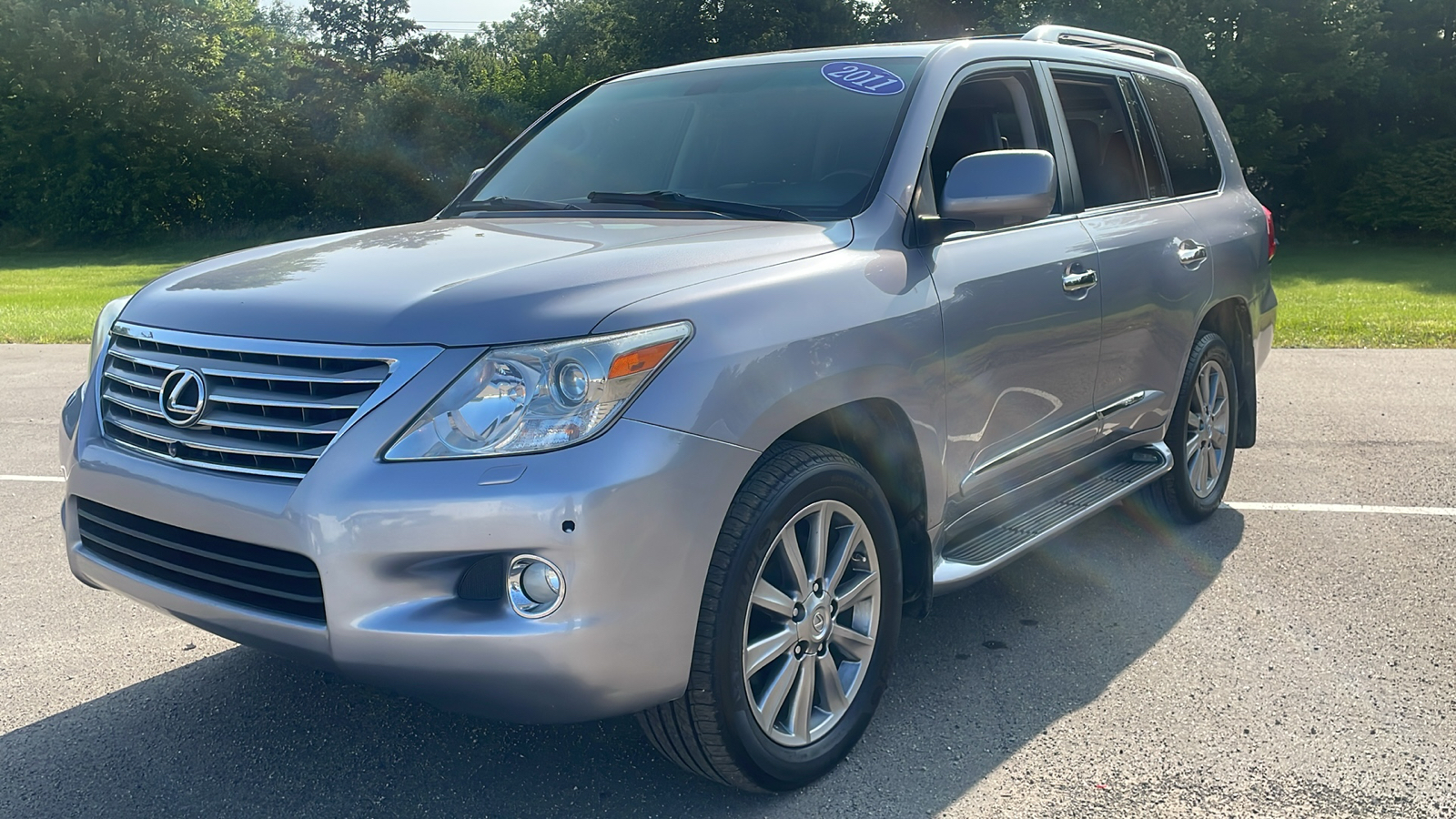 2011 Lexus LX 570 7