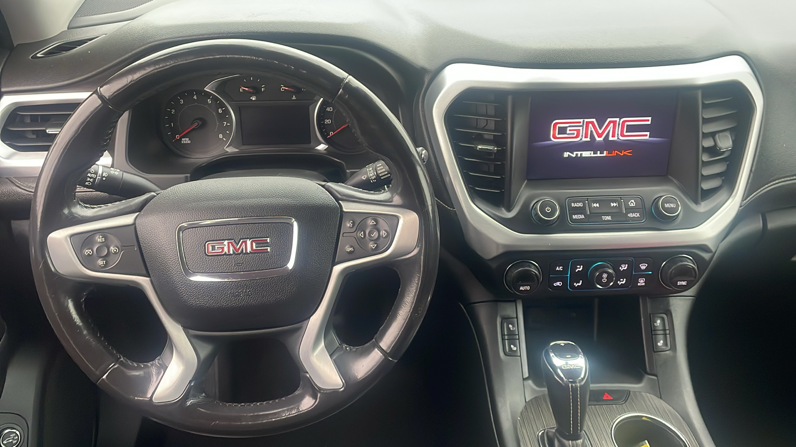 2018 GMC Acadia SLT-1 13