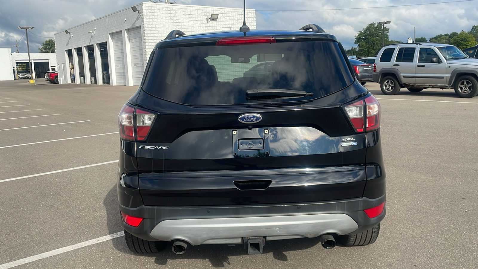 2018 Ford Escape SEL 30