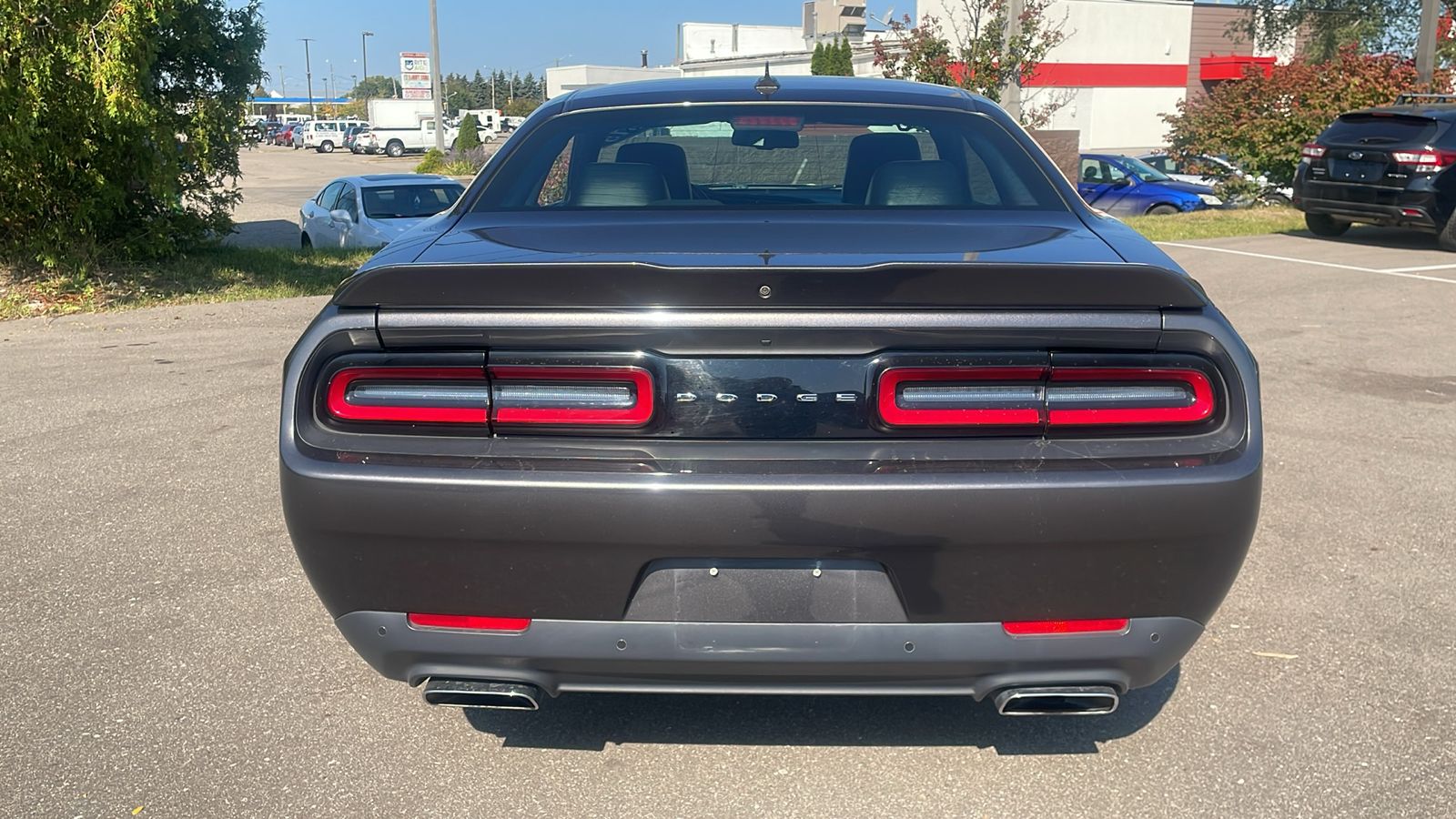 2015 Dodge Challenger R/T 27