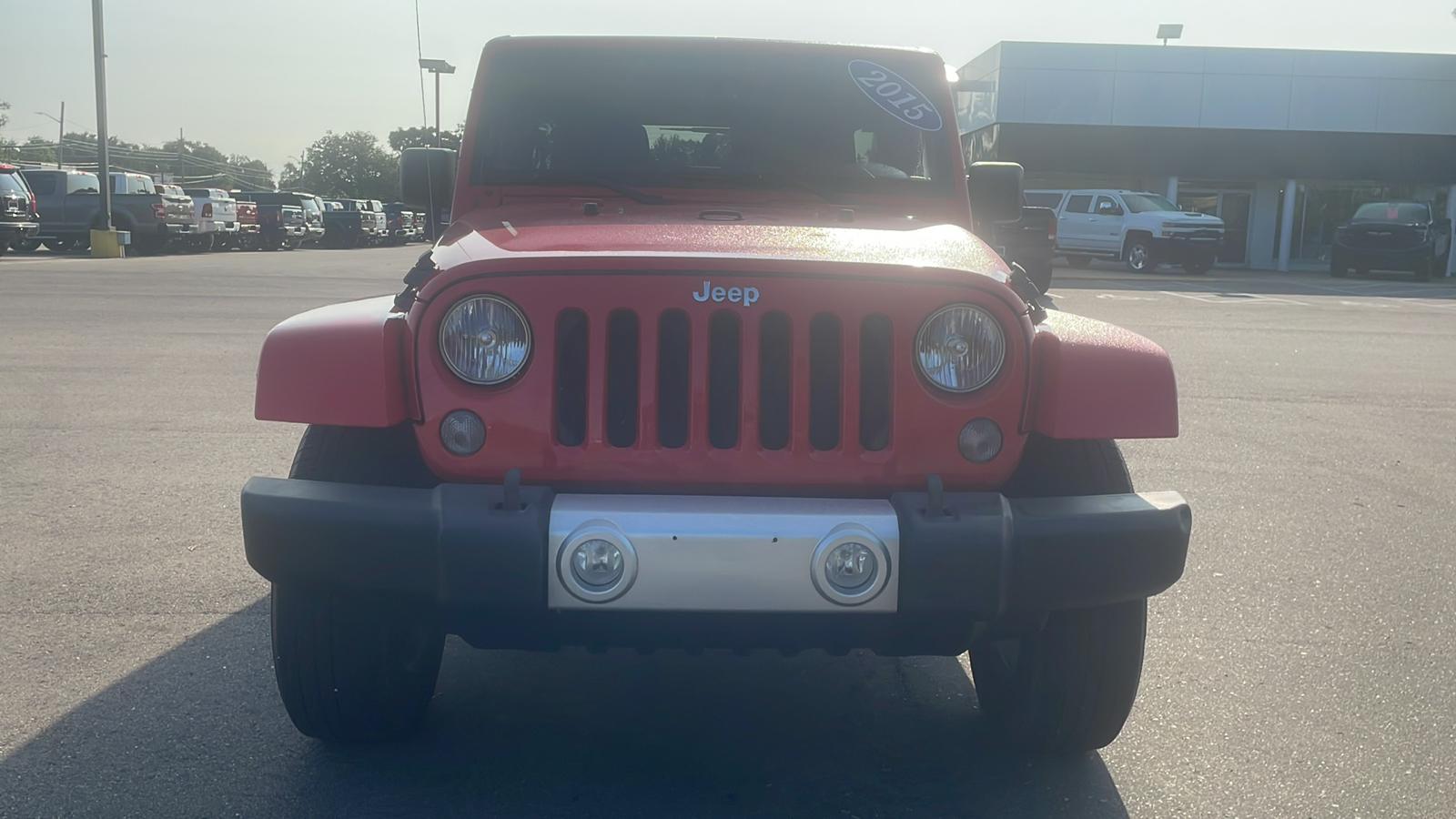 2015 Jeep Wrangler Unlimited Sahara 31