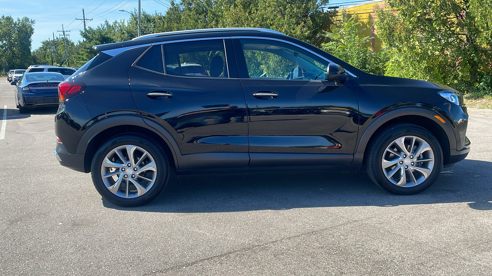 2022 Buick Encore GX Essence 3