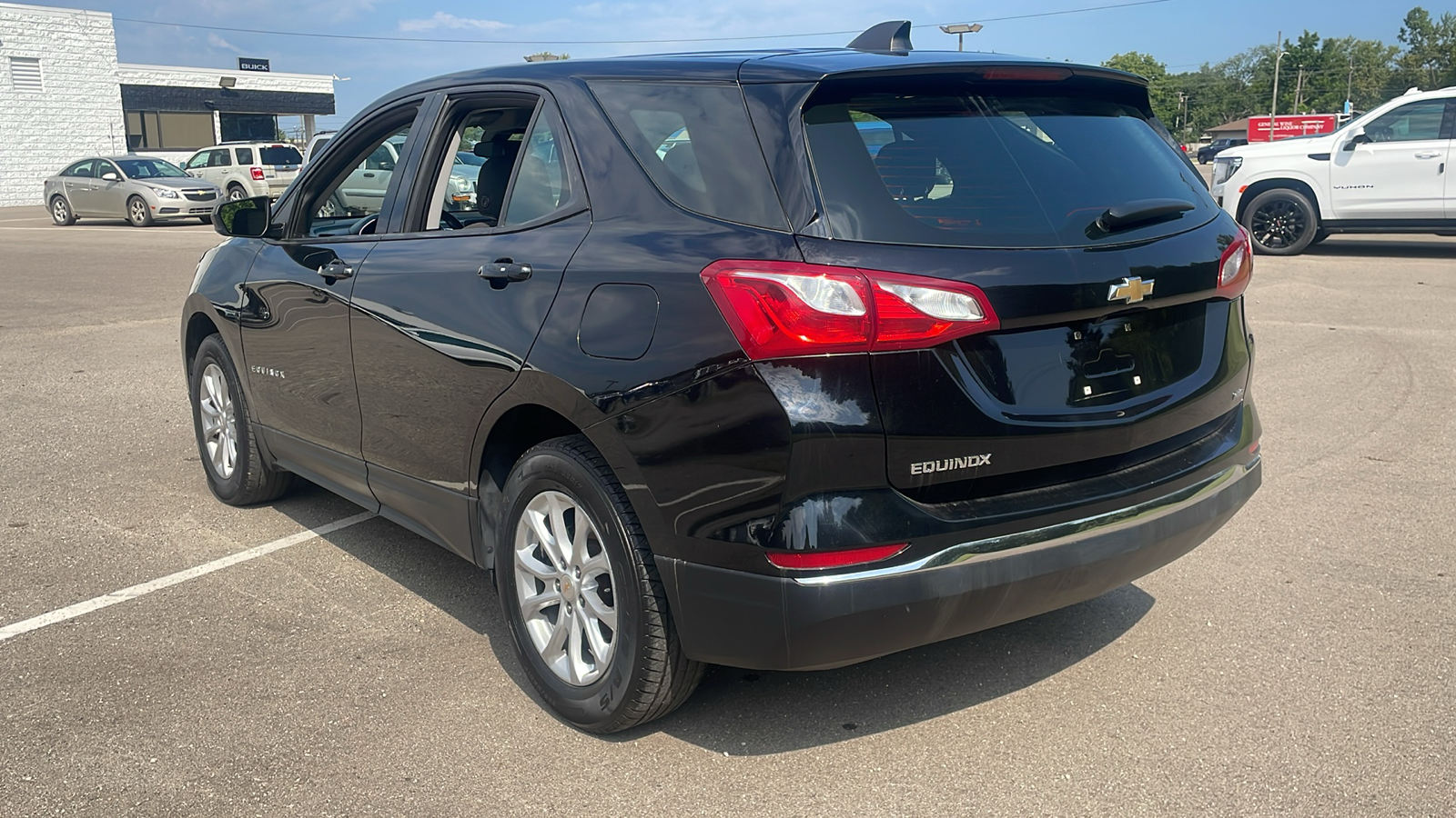 2018 Chevrolet Equinox LS 5