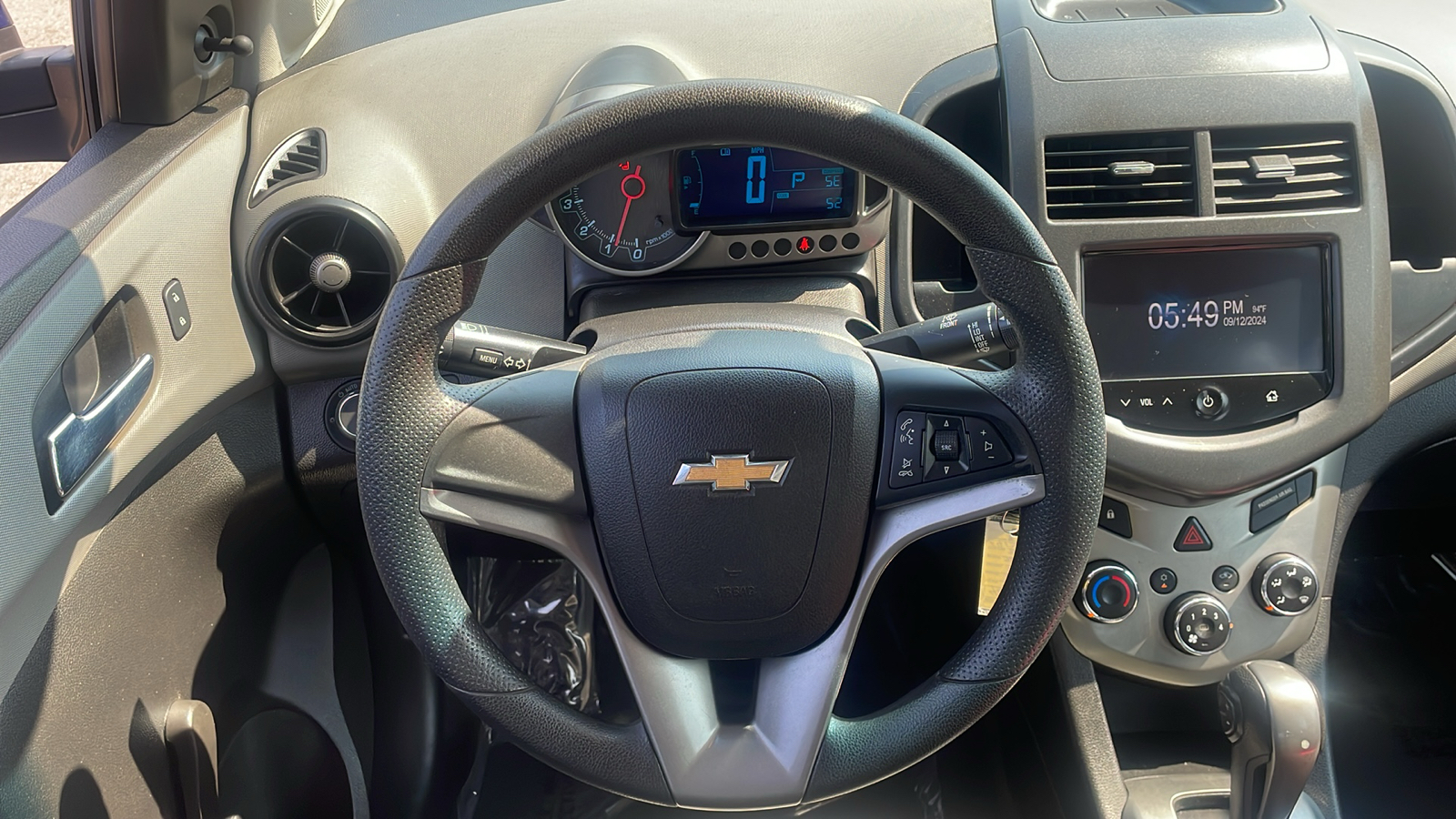 2014 Chevrolet Sonic LS 15