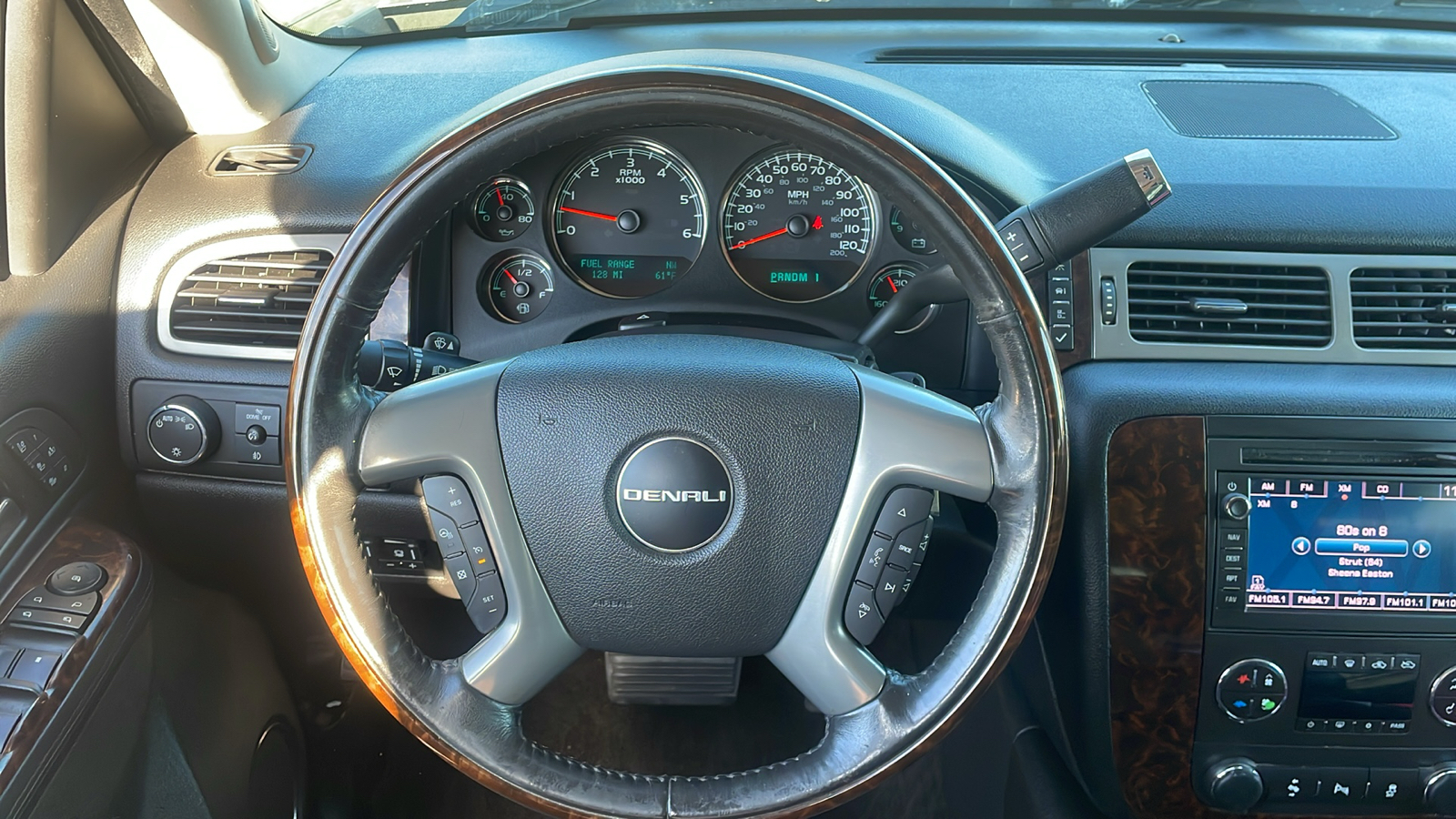 2012 GMC Sierra 2500HD Denali 14