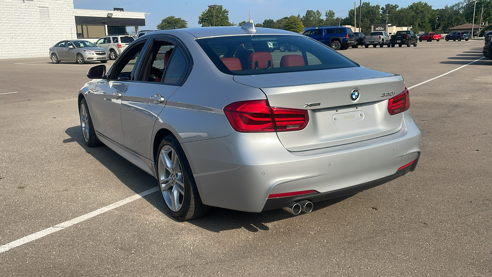 2018 BMW 3 Series 330i xDrive 5