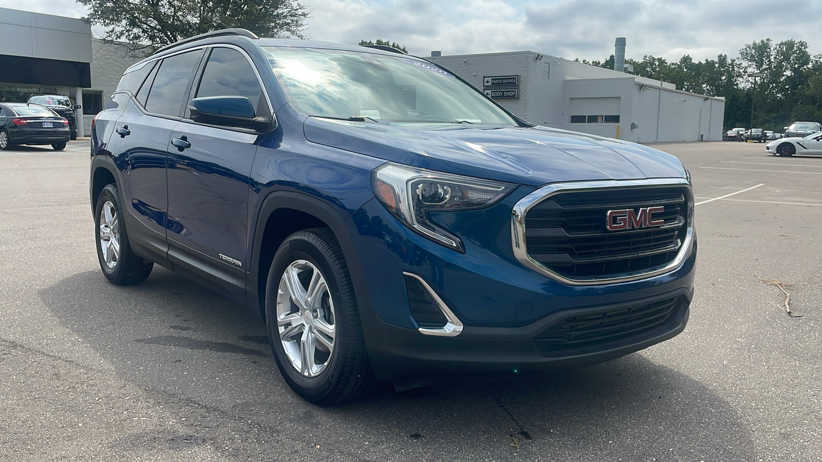 2020 GMC Terrain SLE 2