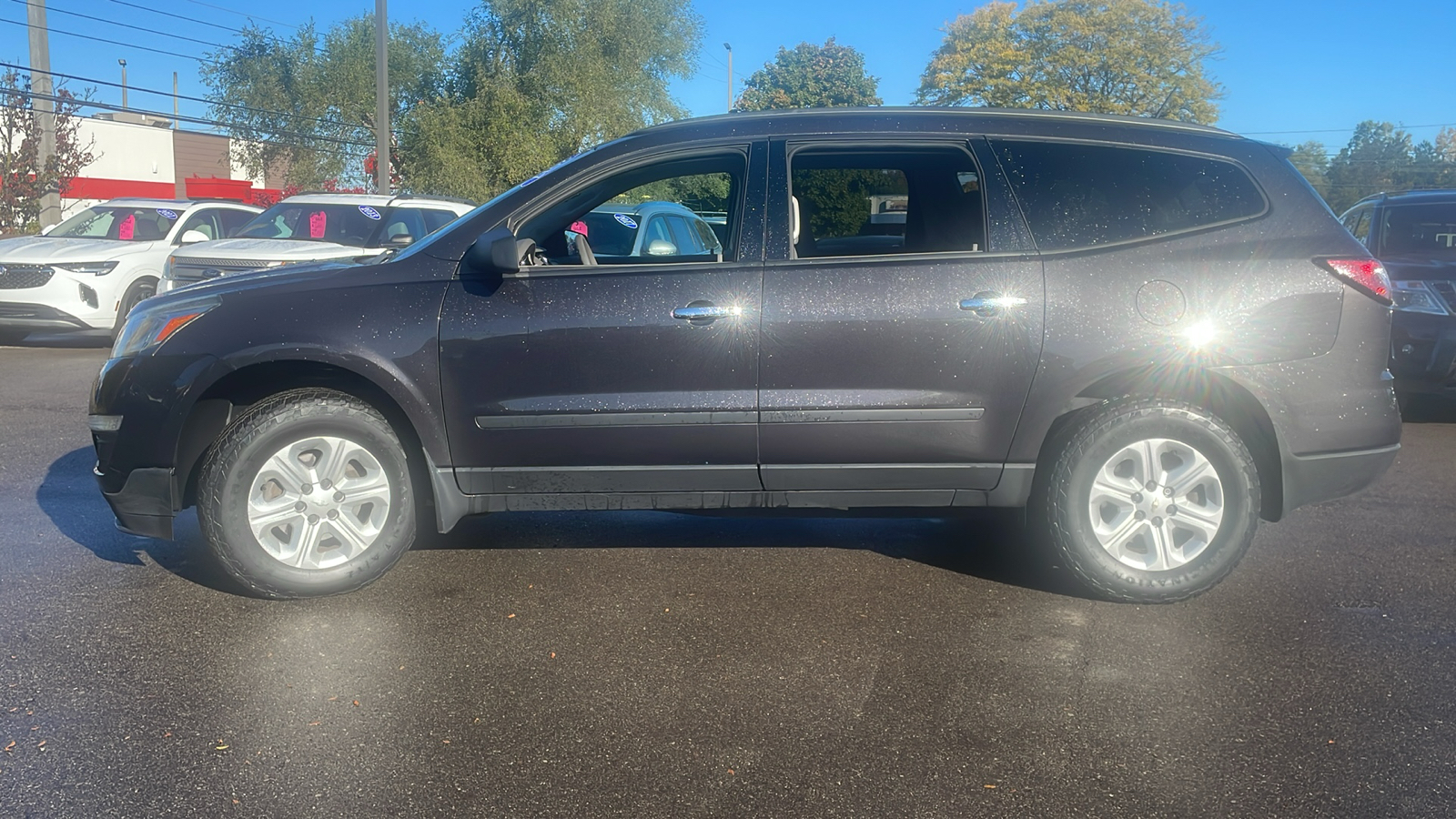 2017 Chevrolet Traverse LS 6