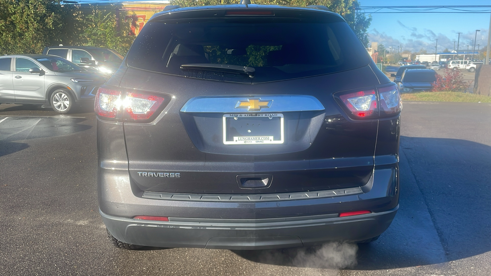 2017 Chevrolet Traverse LS 31