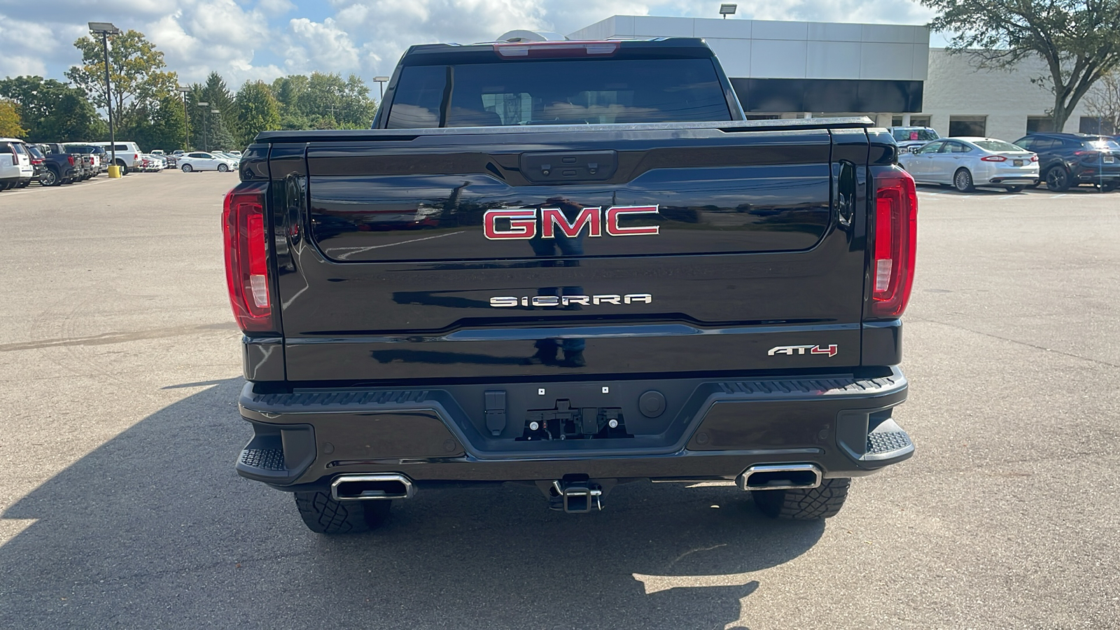 2023 GMC Sierra 1500 AT4 29