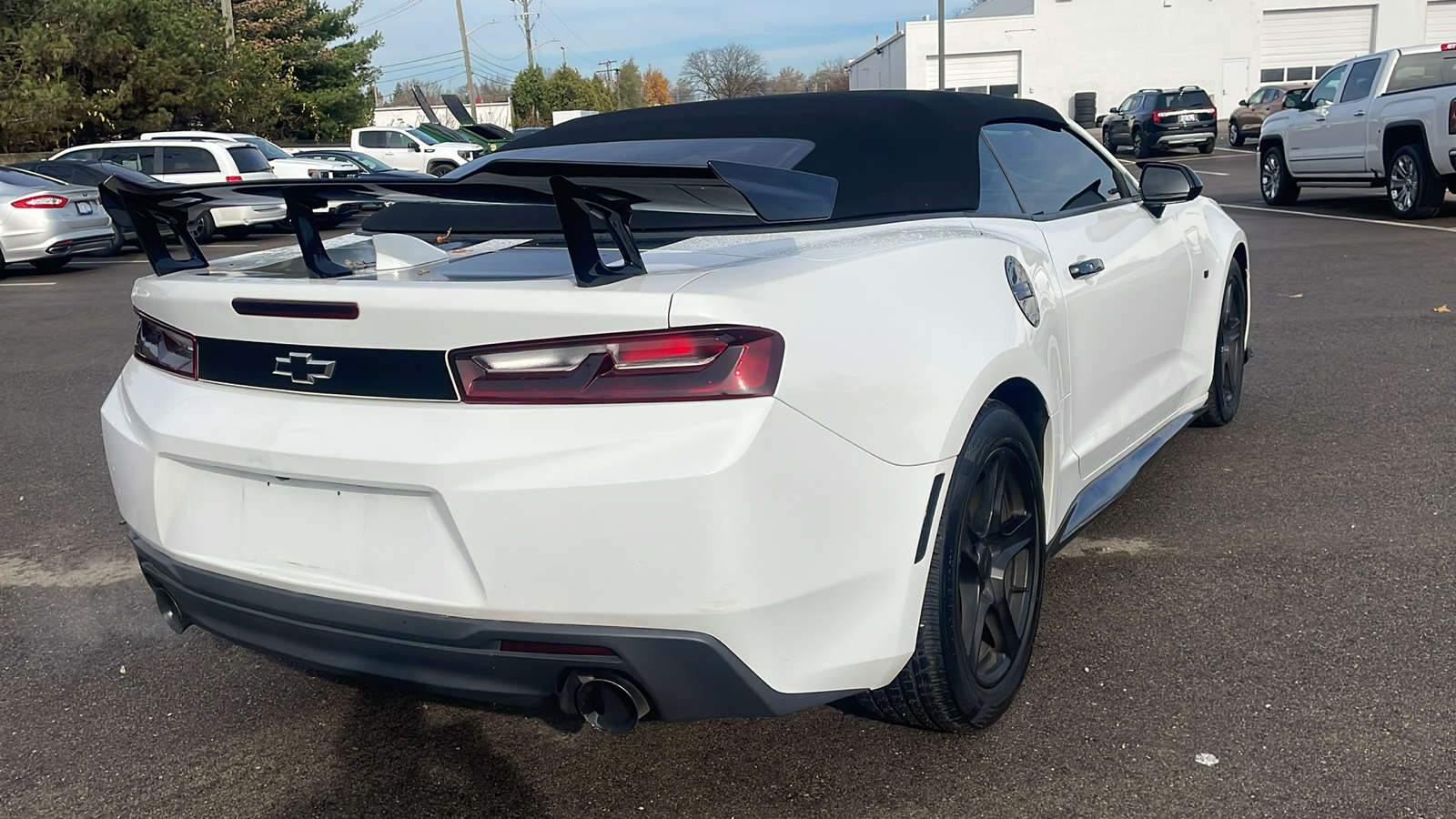 2016 Chevrolet Camaro 1LT 4