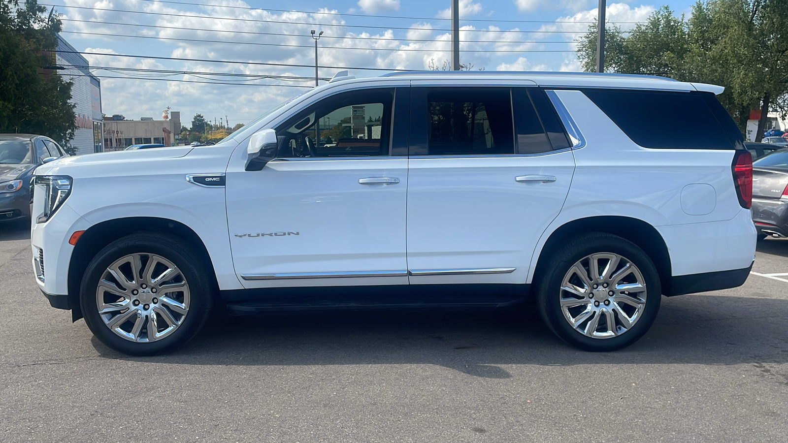 2021 GMC Yukon SLT 6