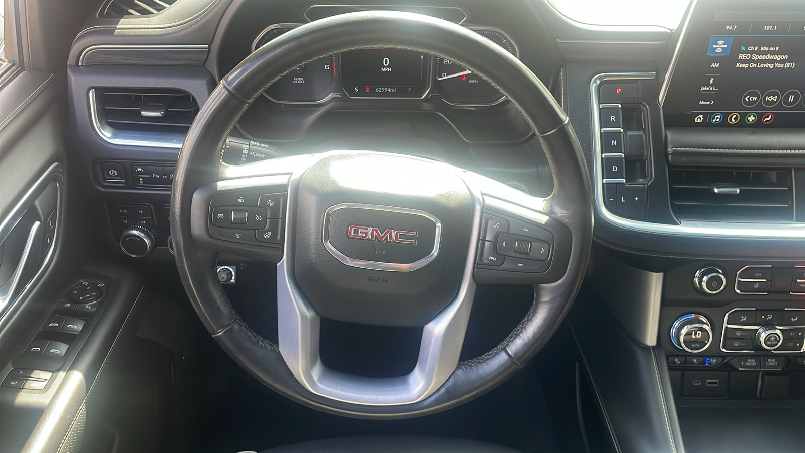 2021 GMC Yukon SLT 14