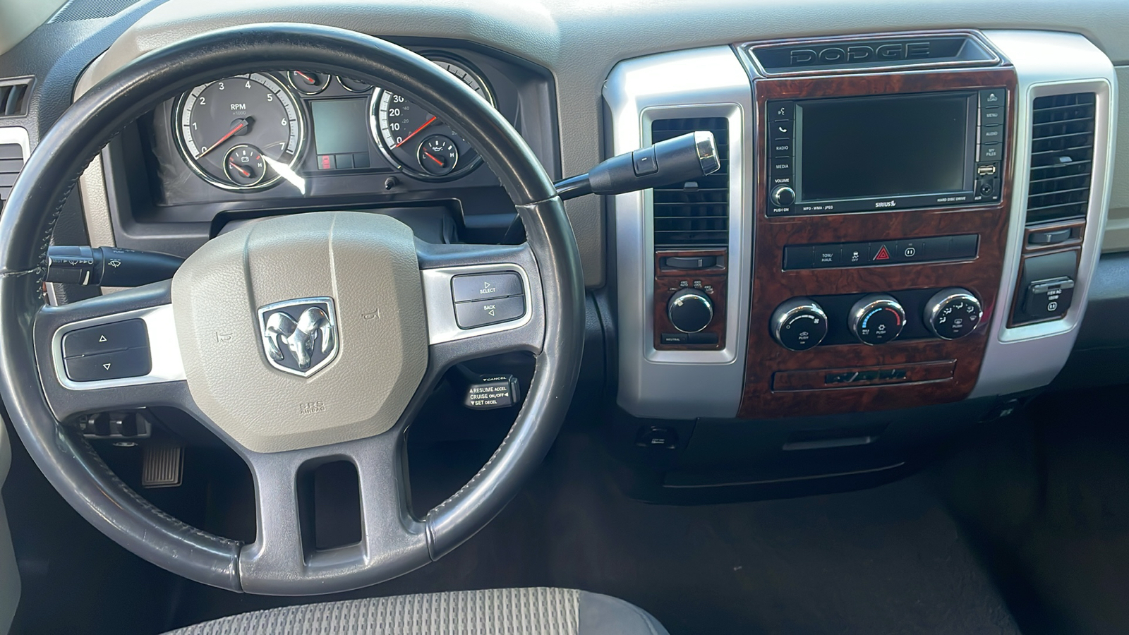 2011 Ram 1500 Big Horn 16