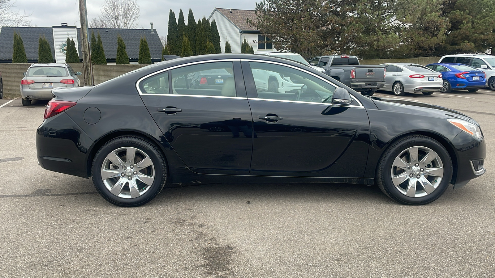 2017 Buick Regal Premium II 3