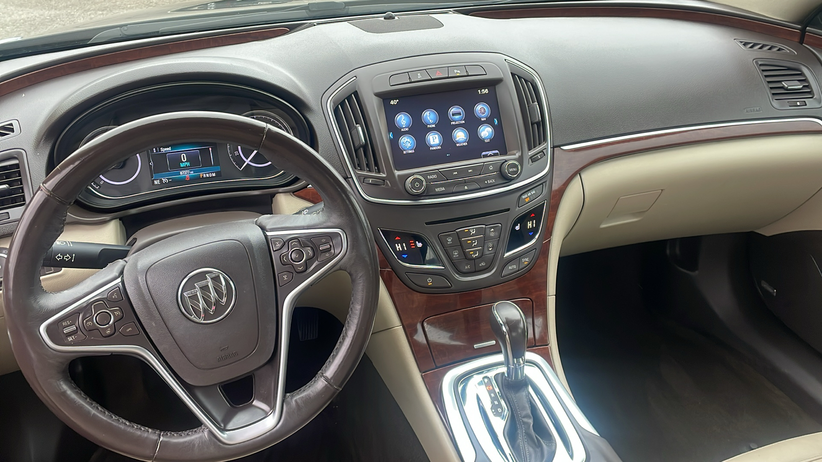 2017 Buick Regal Premium II 12