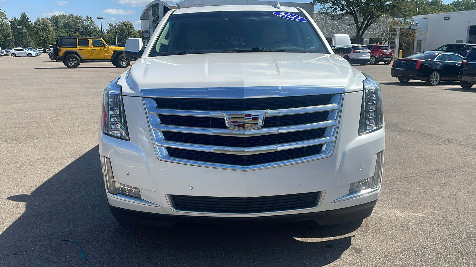 2017 Cadillac Escalade ESV Luxury 34