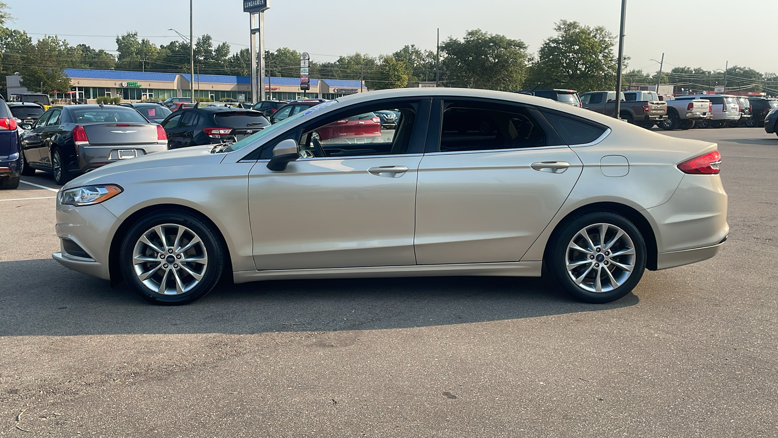 2017 Ford Fusion SE 6