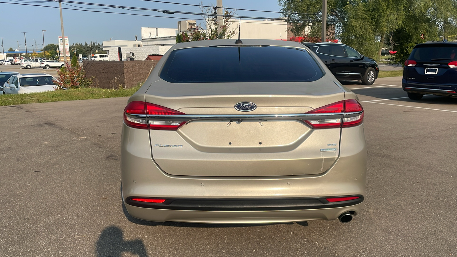 2017 Ford Fusion SE 28