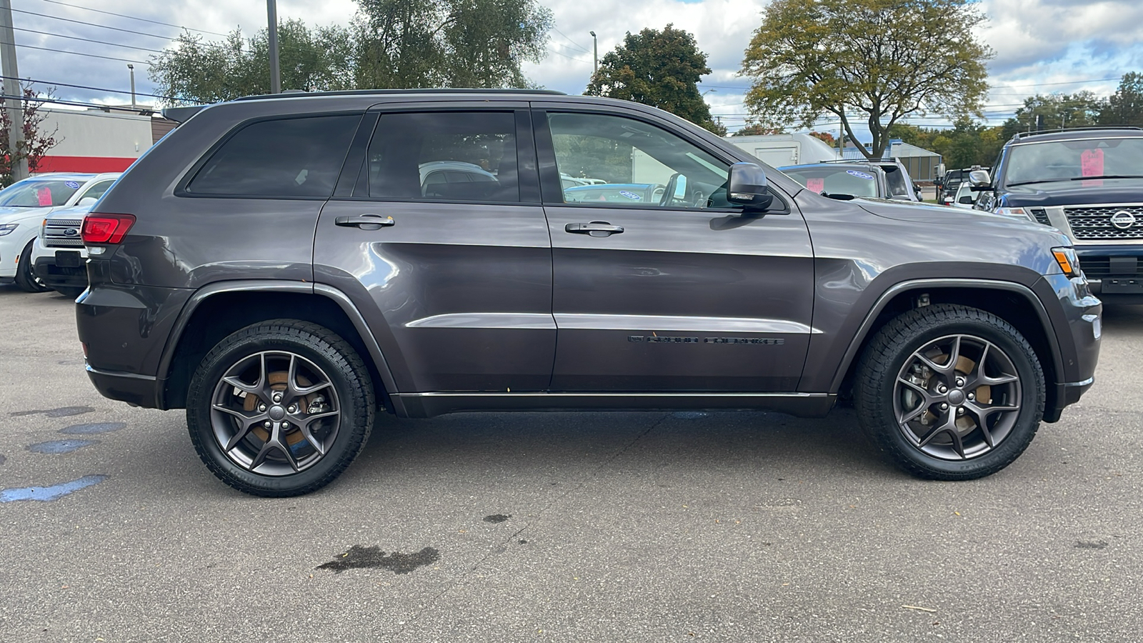 2021 Jeep Grand Cherokee 80th Anniversary Edition 3