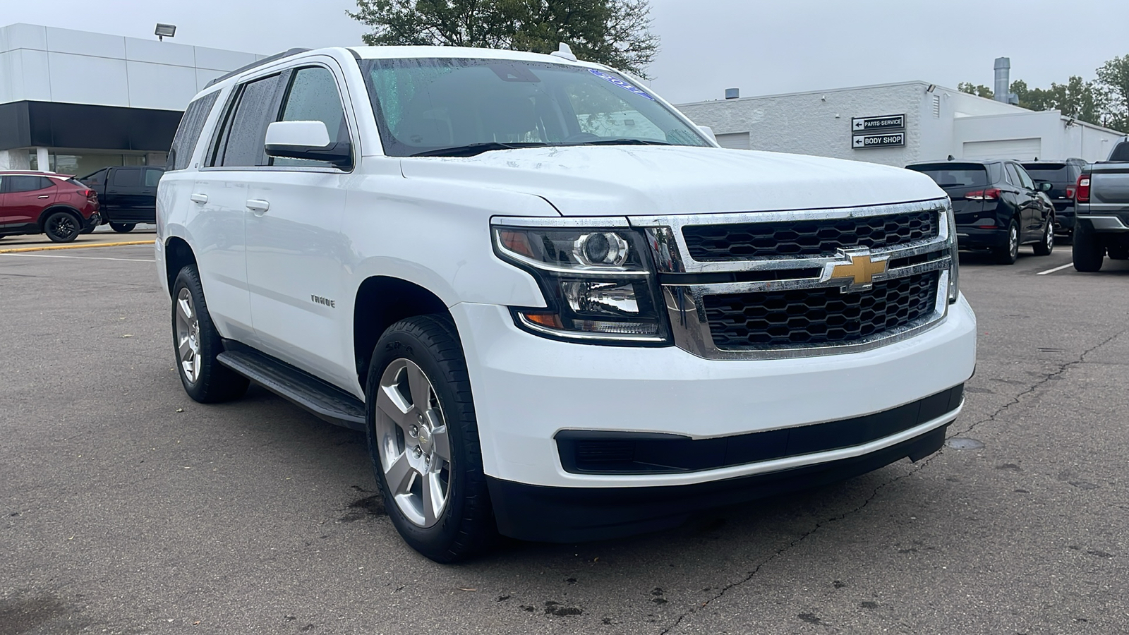 2017 Chevrolet Tahoe LT 2