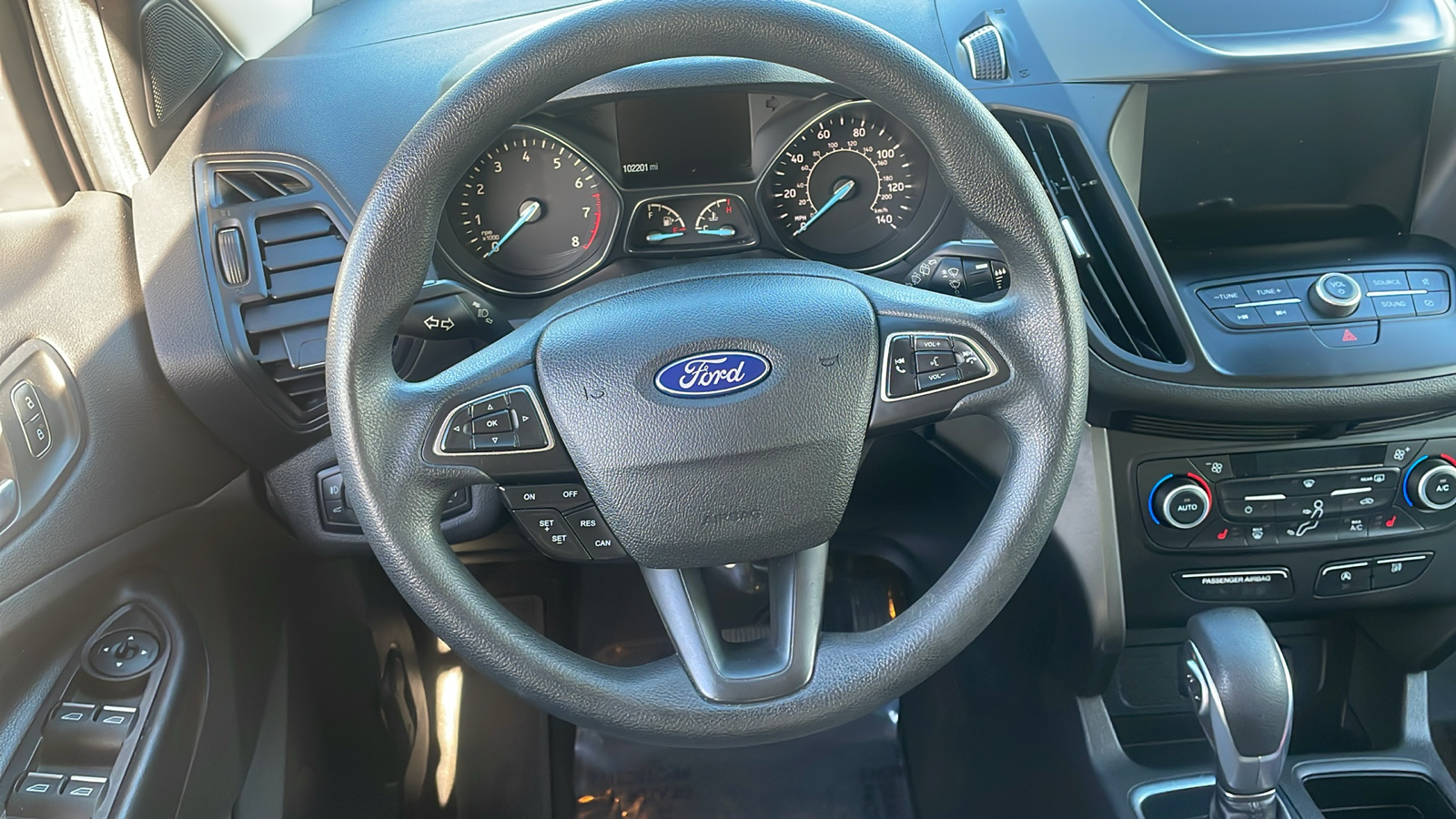 2019 Ford Escape SE 14