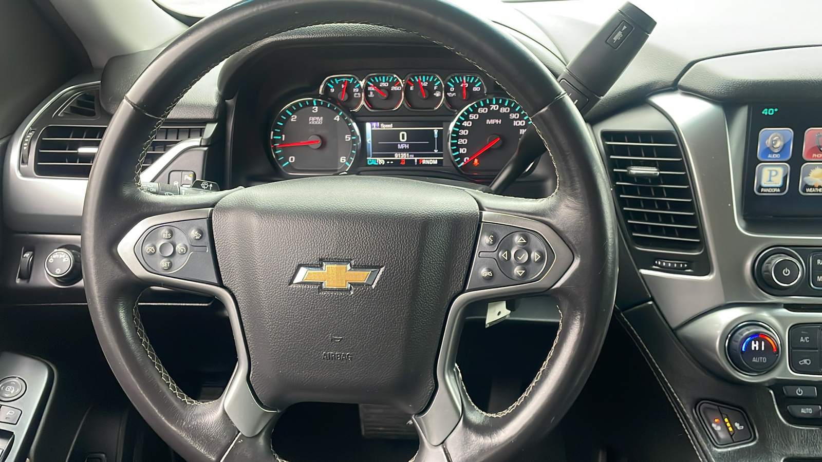 2015 Chevrolet Tahoe LT 14