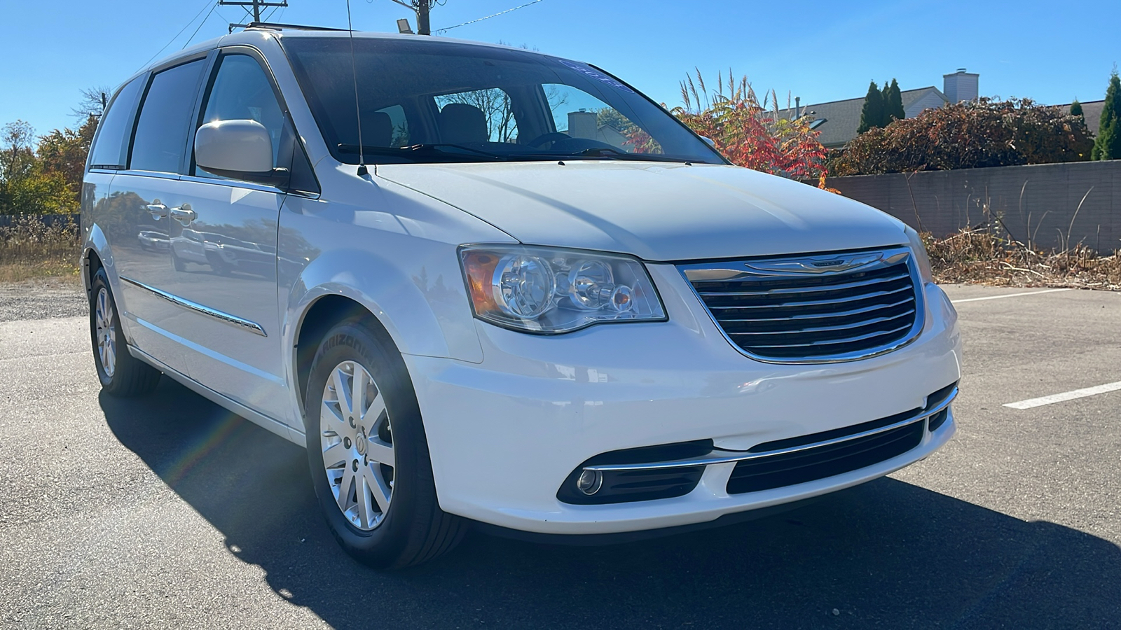 2013 Chrysler Town & Country Touring 2