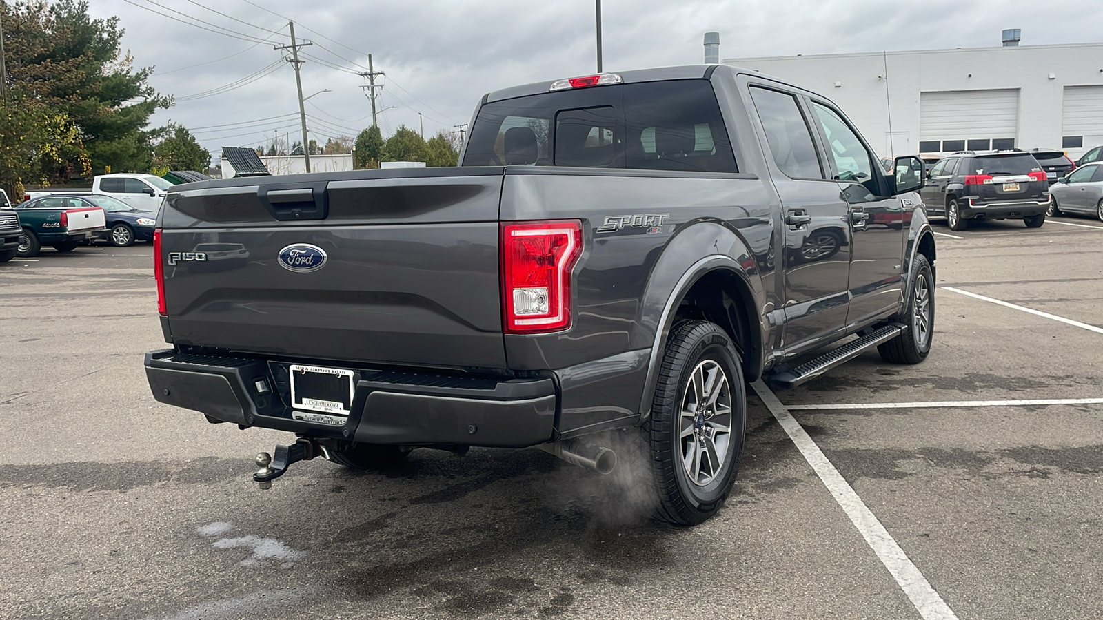 2017 Ford F-150 XLT 4