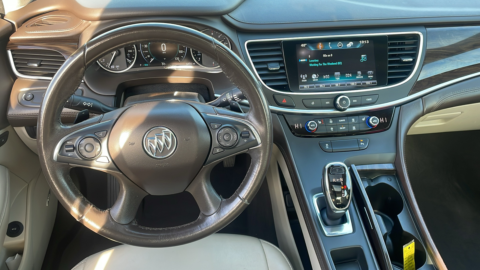 2017 Buick LaCrosse Essence 13