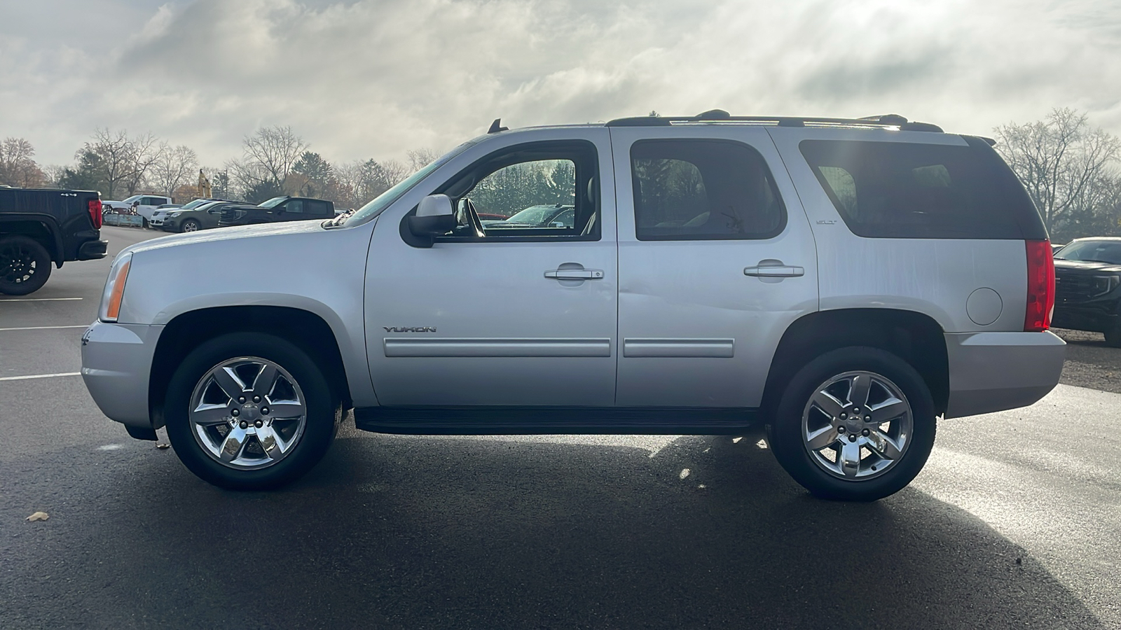 2011 GMC Yukon SLT 6