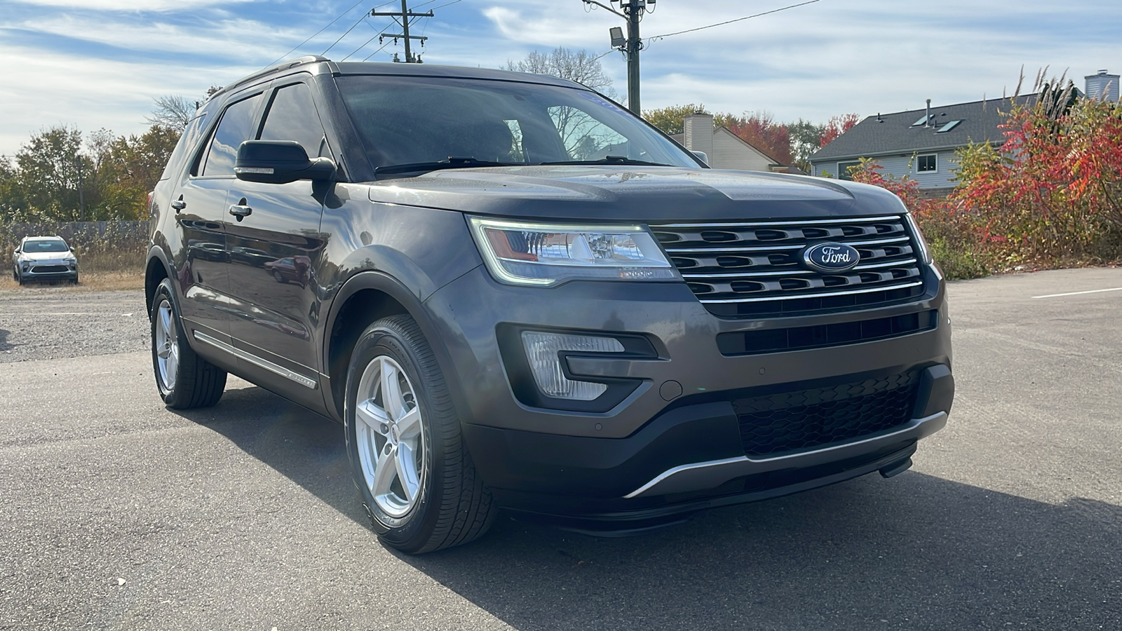 2017 Ford Explorer XLT 2