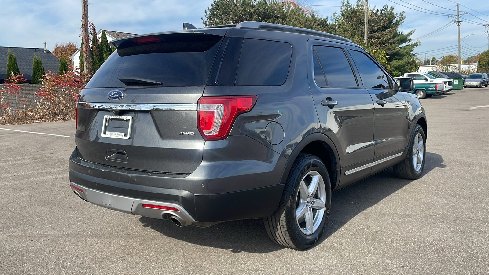 2017 Ford Explorer XLT 4