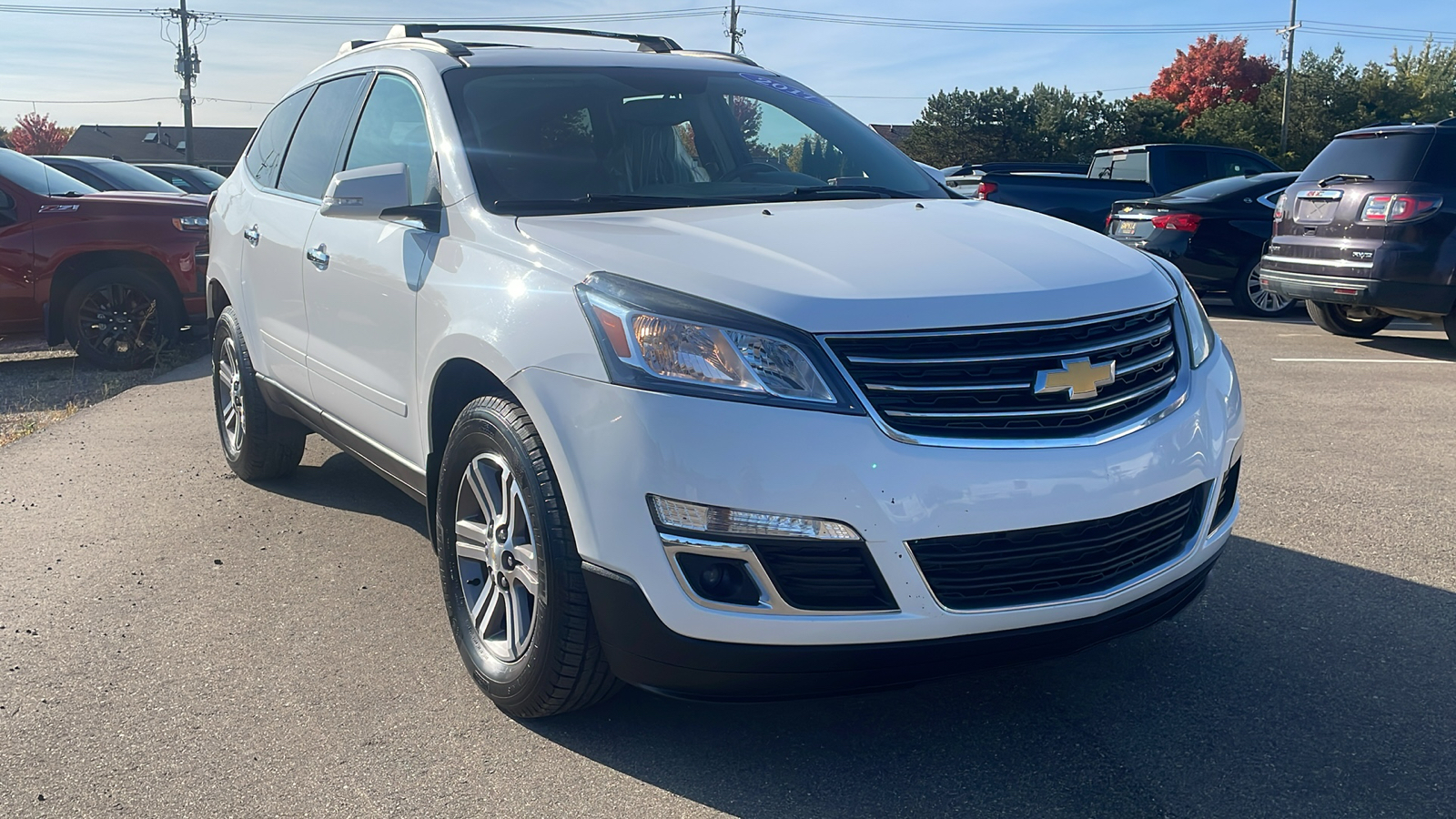 2017 Chevrolet Traverse LT 2