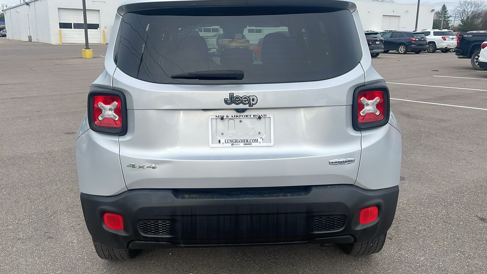 2017 Jeep Renegade Latitude 29