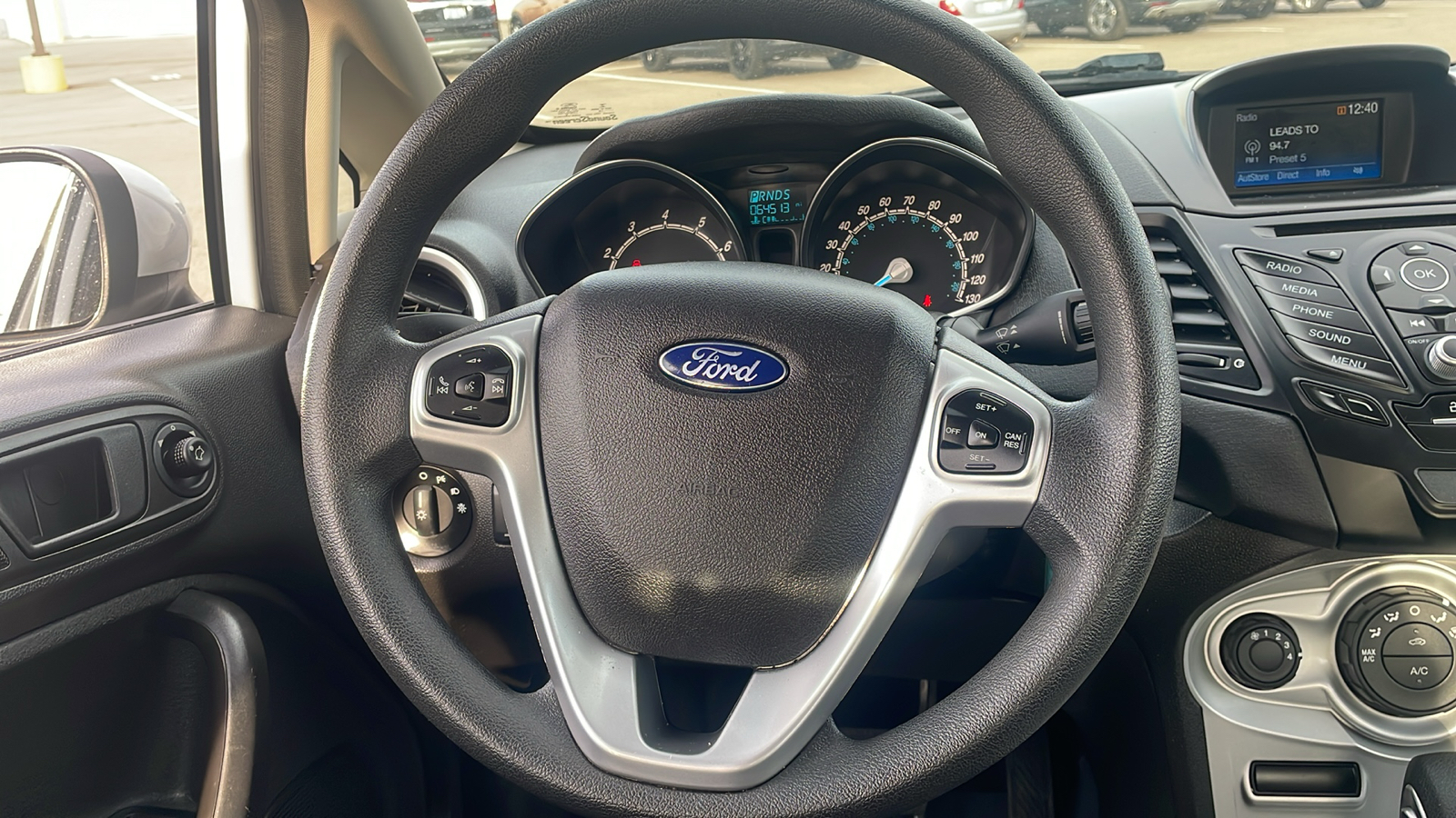 2018 Ford Fiesta SE 14