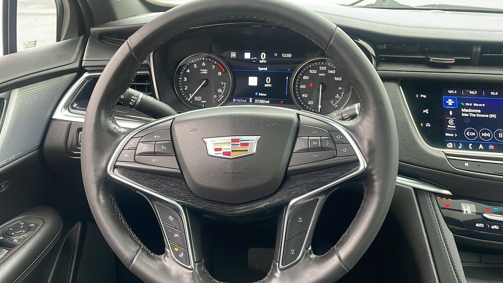 2022 Cadillac XT5 Premium Luxury 14